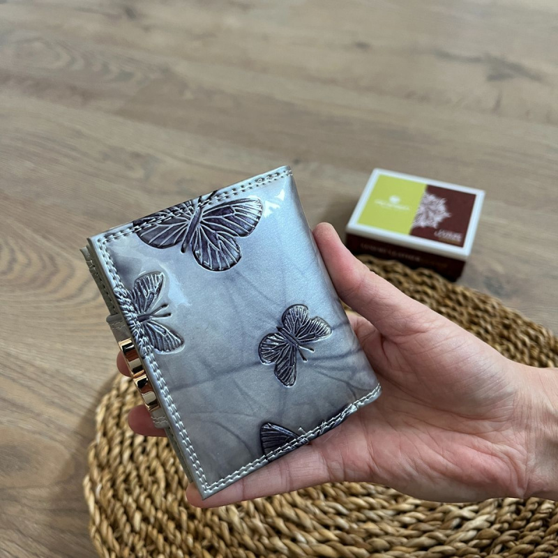 Dámska kožená peňaženka strieborná ADITA