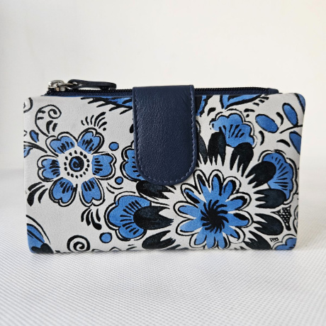 Dámska kožená peňaženka bielo-modrá s kvetinovým vzorom