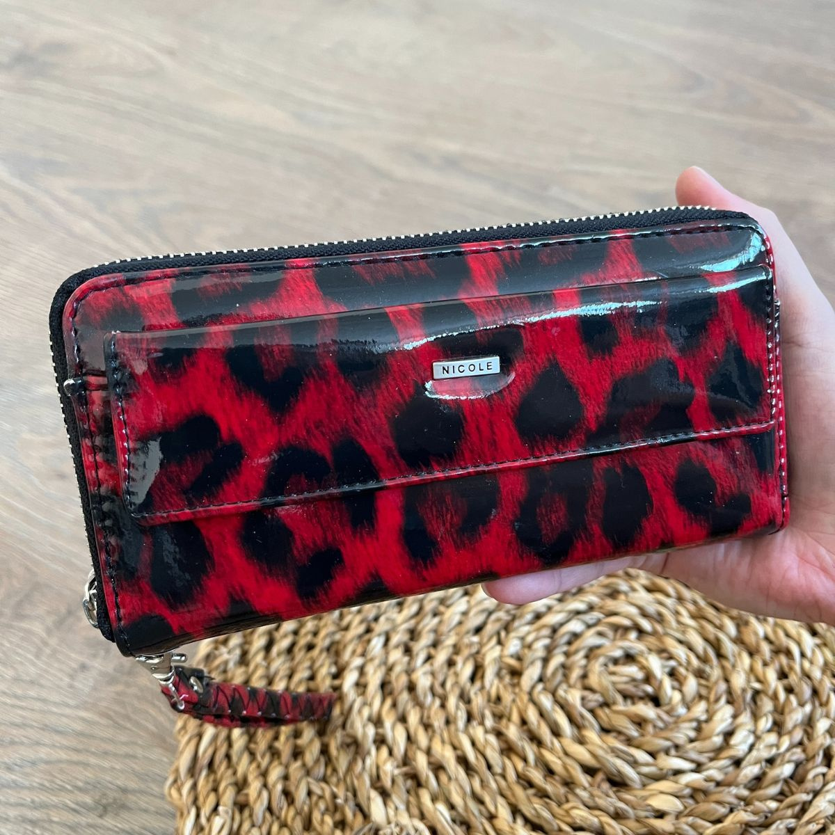 Dámska vzorovaná peňaženka NICOLE