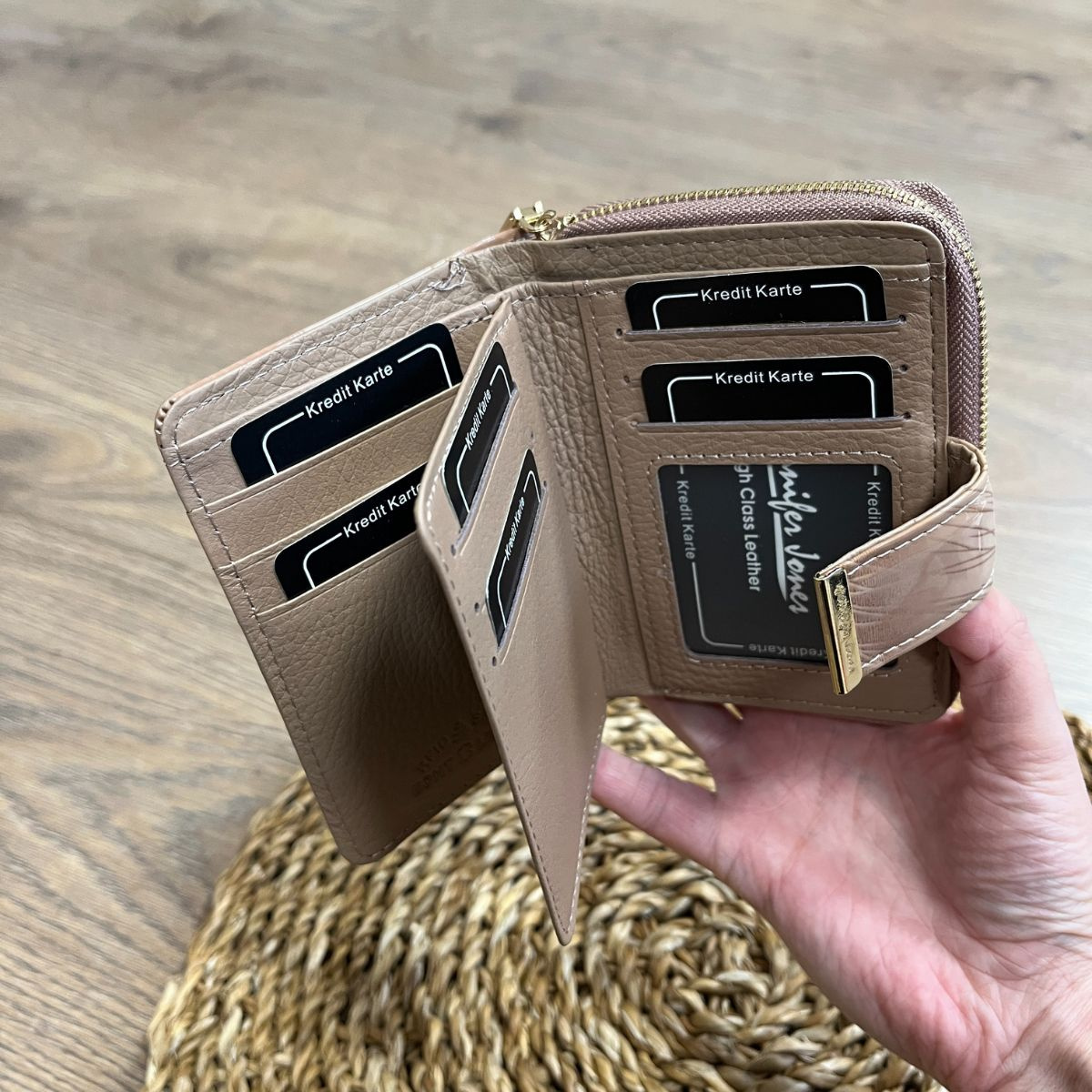 Dámska kožená peňaženka béžová SIENA