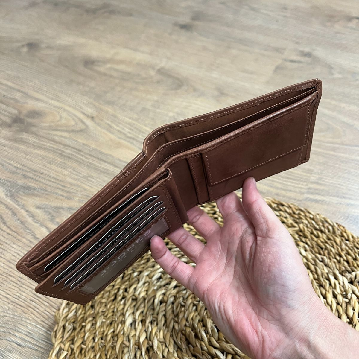 Pánska kožená peňaženka hnedá EDVIN