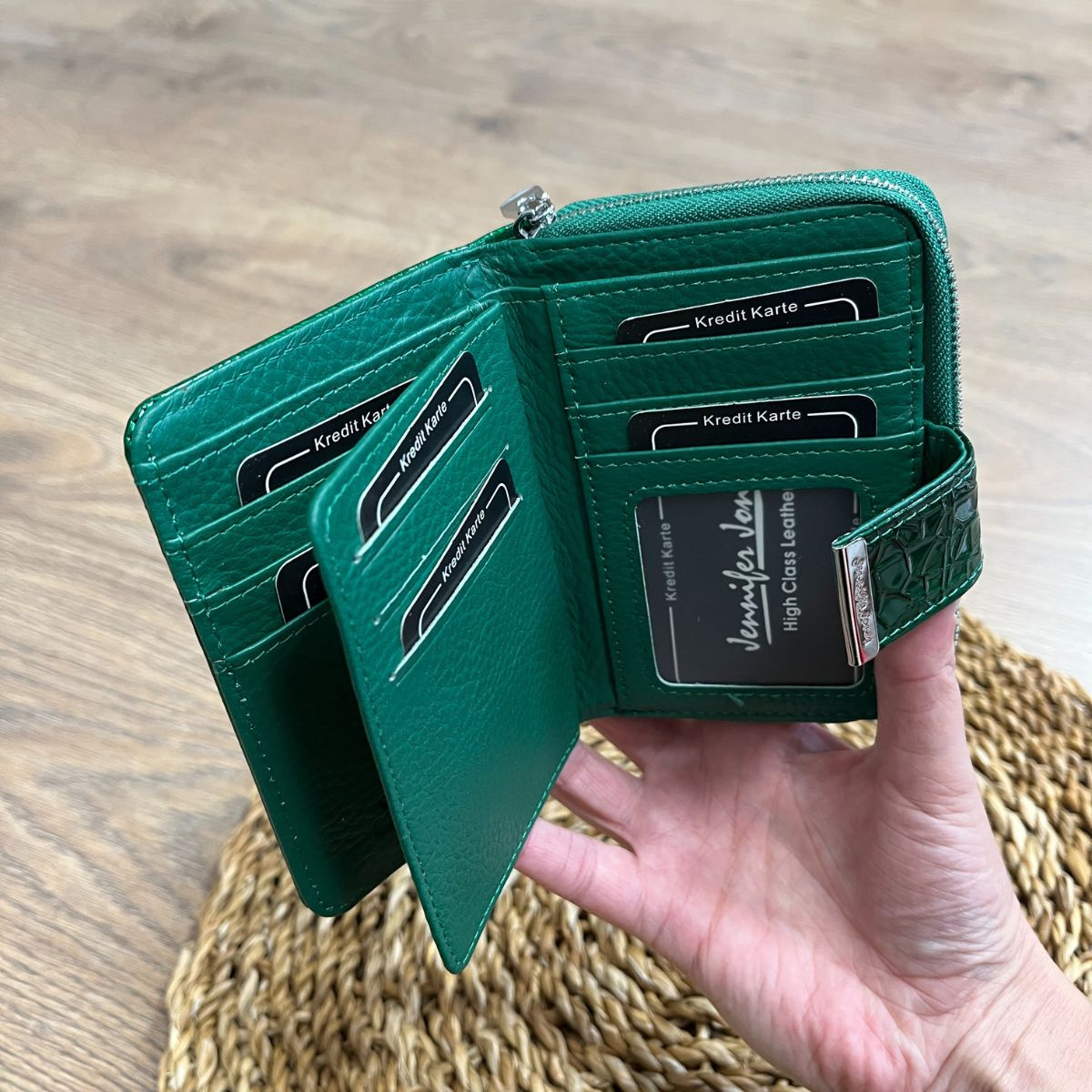 Dámska kožená peňaženka zelená FLAVIA