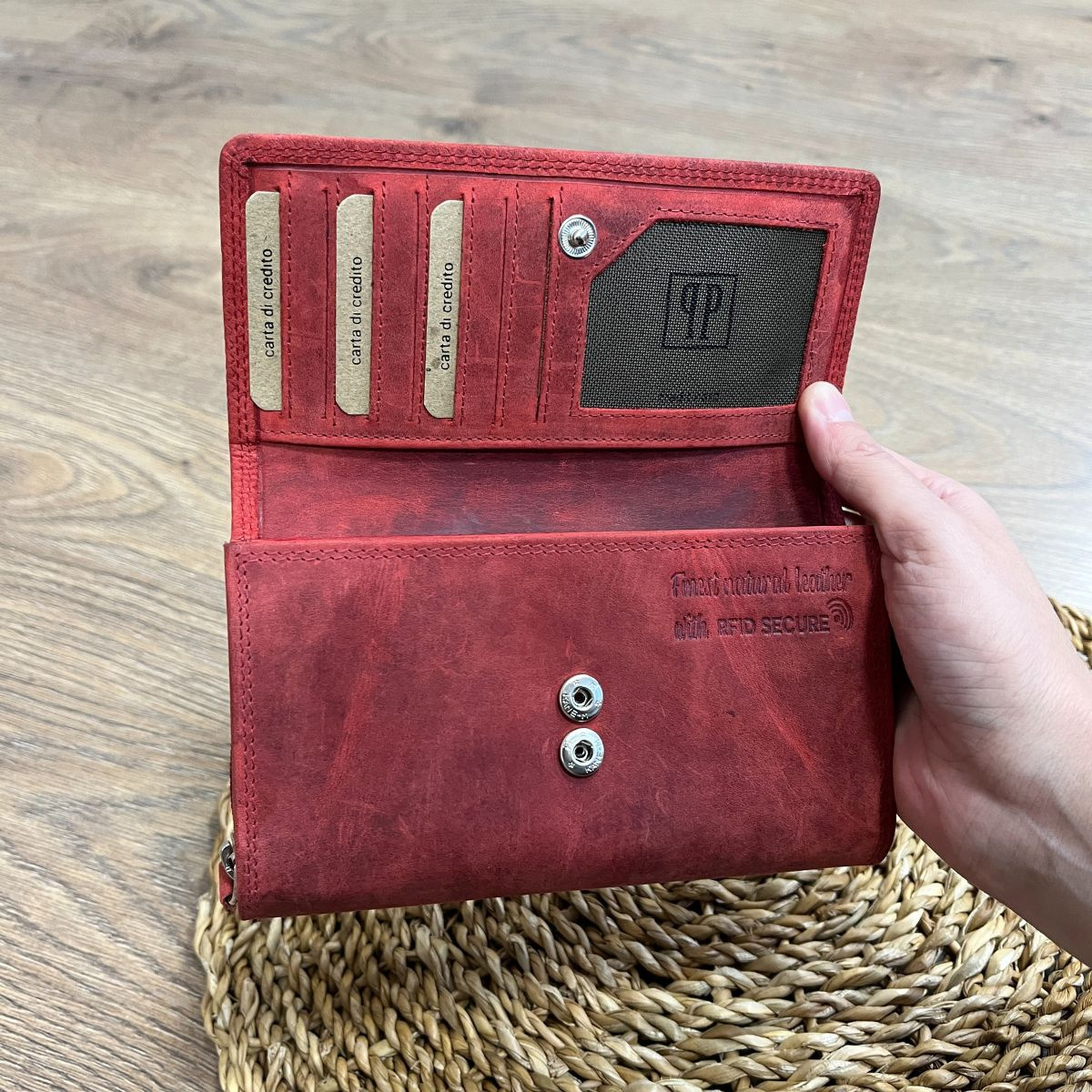 Dámska kožená peňaženka červená KATRINA