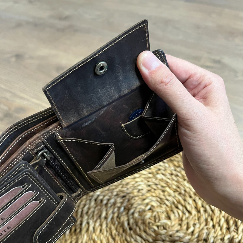 Pánska kožená peňaženka tmavohnedá SVEN