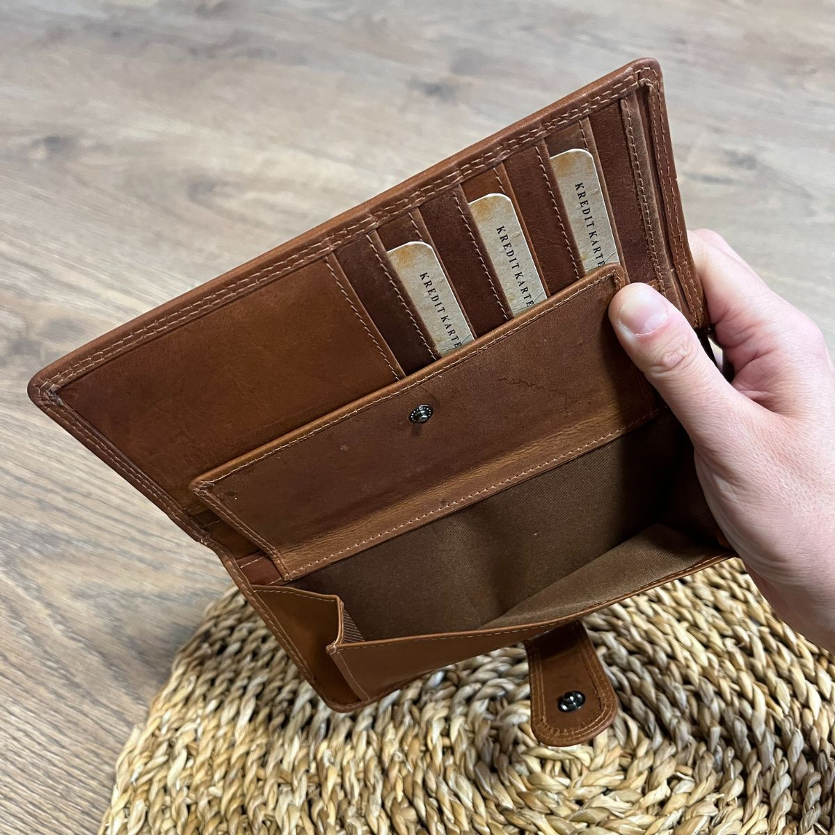 Dámska kožená peňaženka tan XENIA