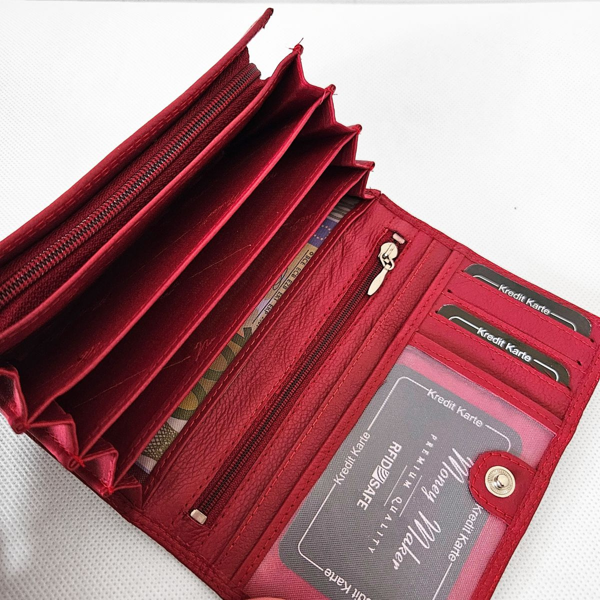 Červená dámska kožená peňaženka FREYA