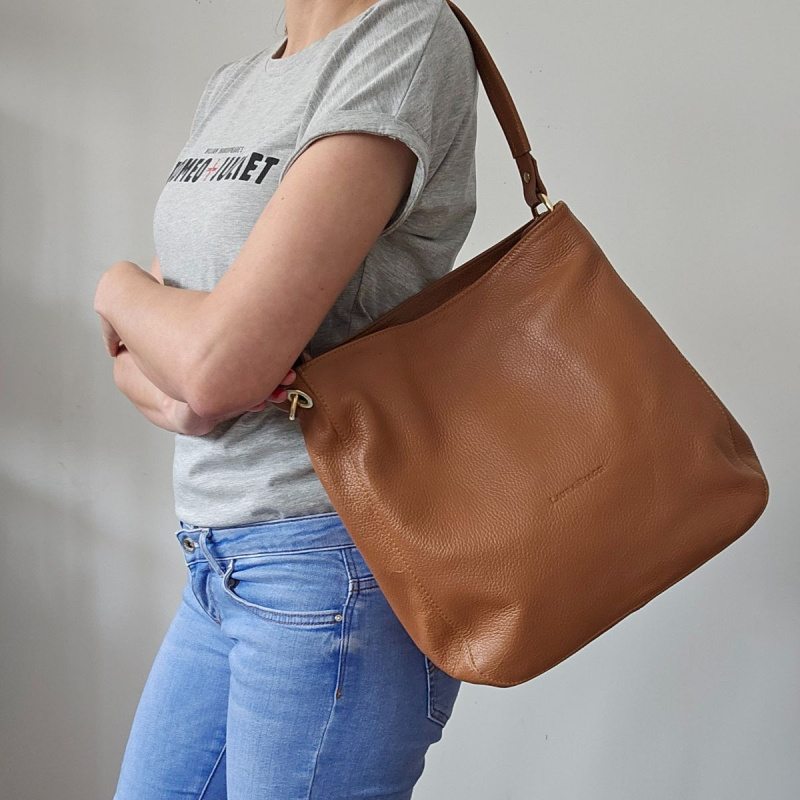 Dámska kožená kabelka camel NADIA