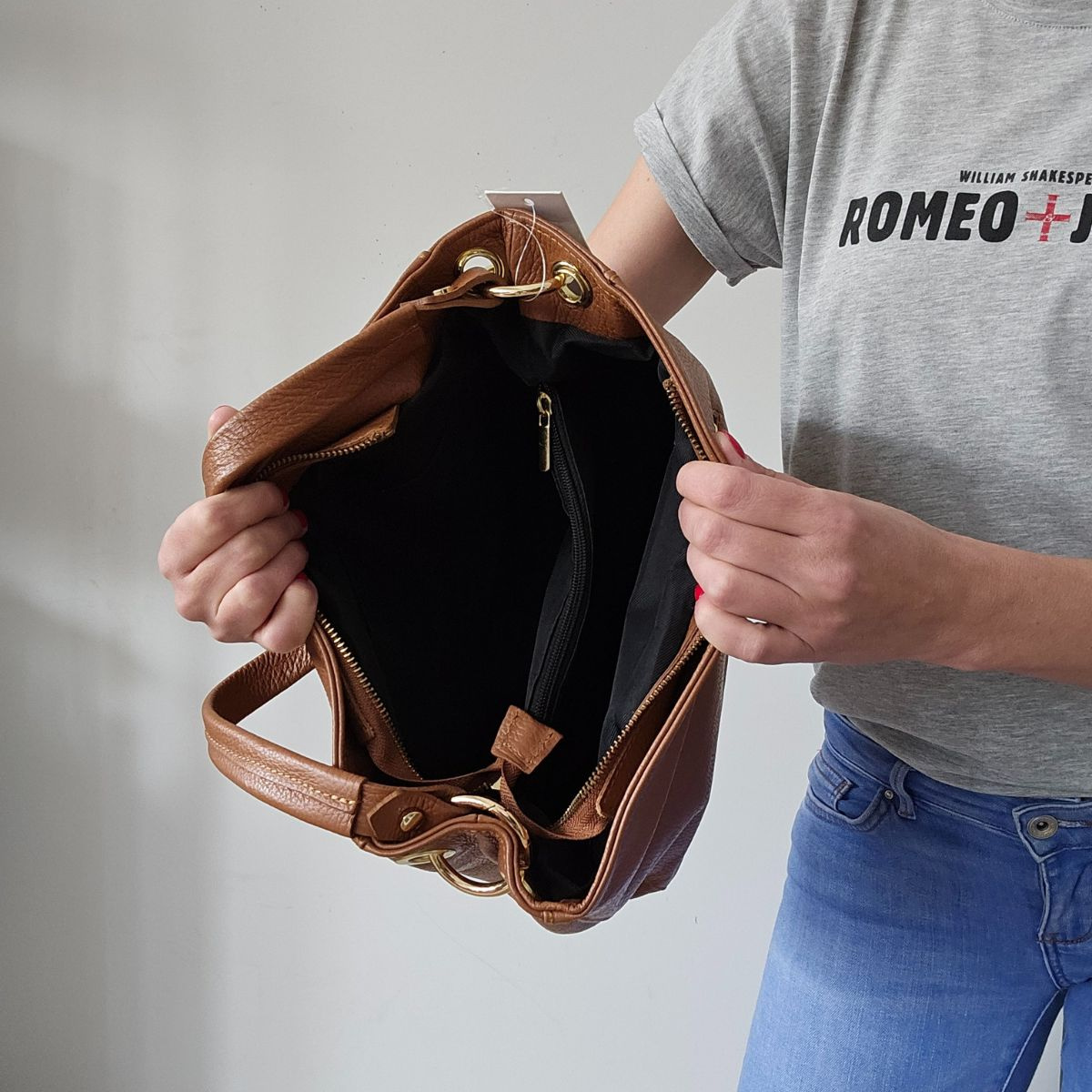 Dámska kožená kabelka camel NADIA