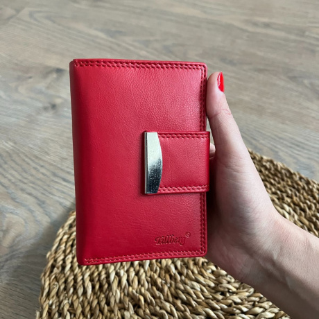 Dámska kožená peňaženka červená v strednej veľkosti