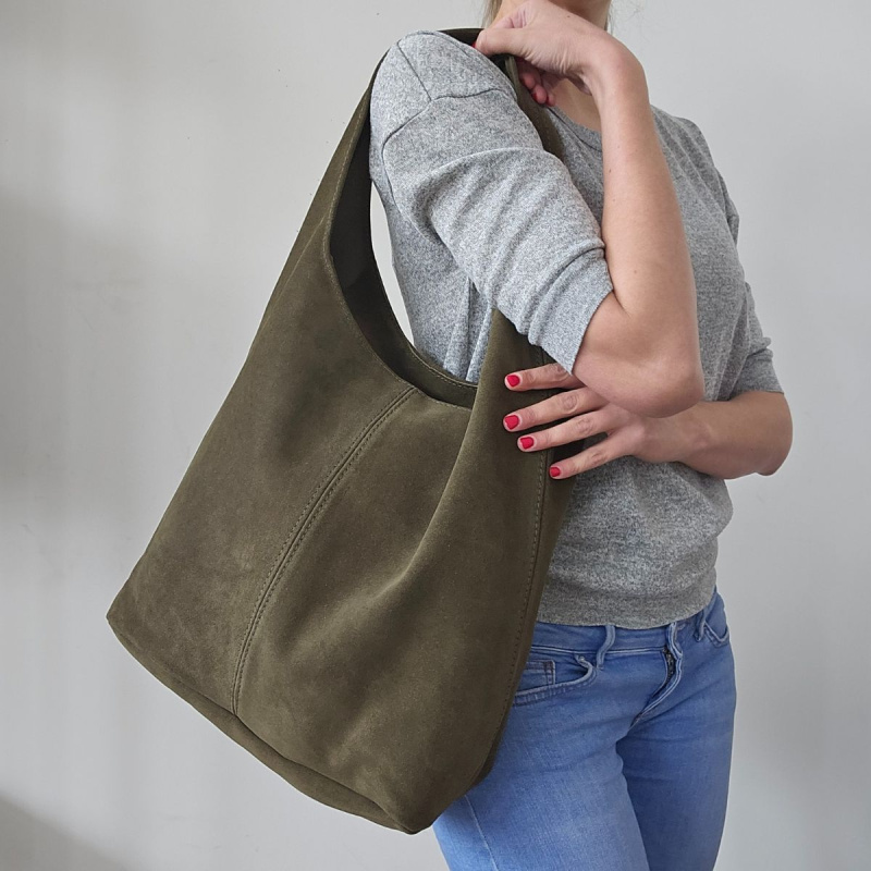 Dámska semišová kabelka na rameno (shopper) olivová zelená