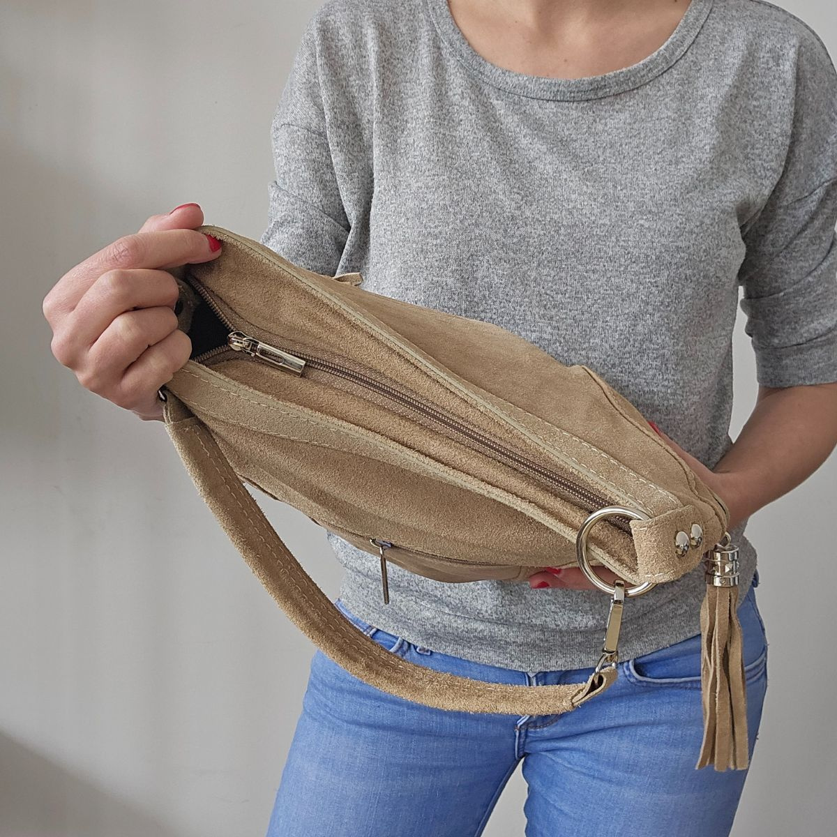 Béžová dámska semišová kabelka Bethany