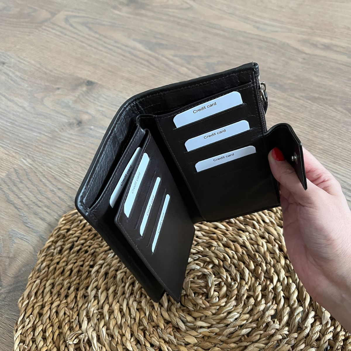 Dámska kožená peňaženka hnedá DESIRE