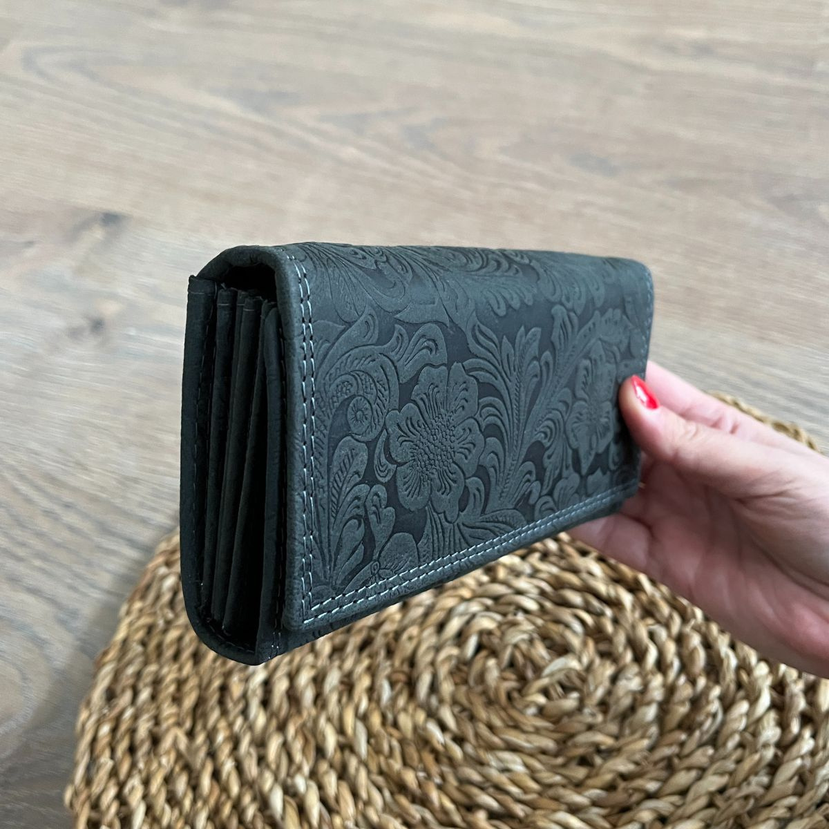 Dámska kožená peňaženka čierna KALEA