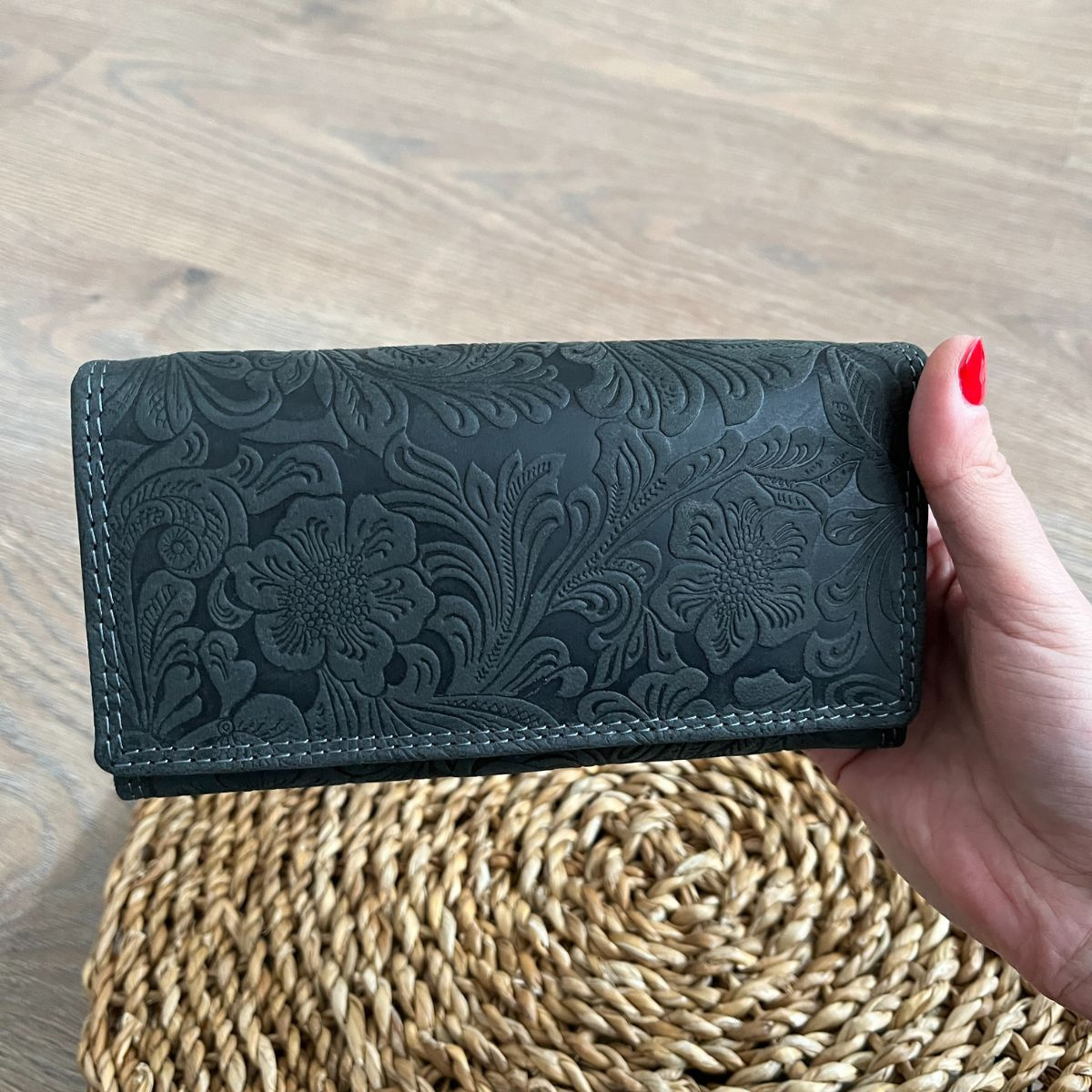 Dámska kožená peňaženka čierna KALEA