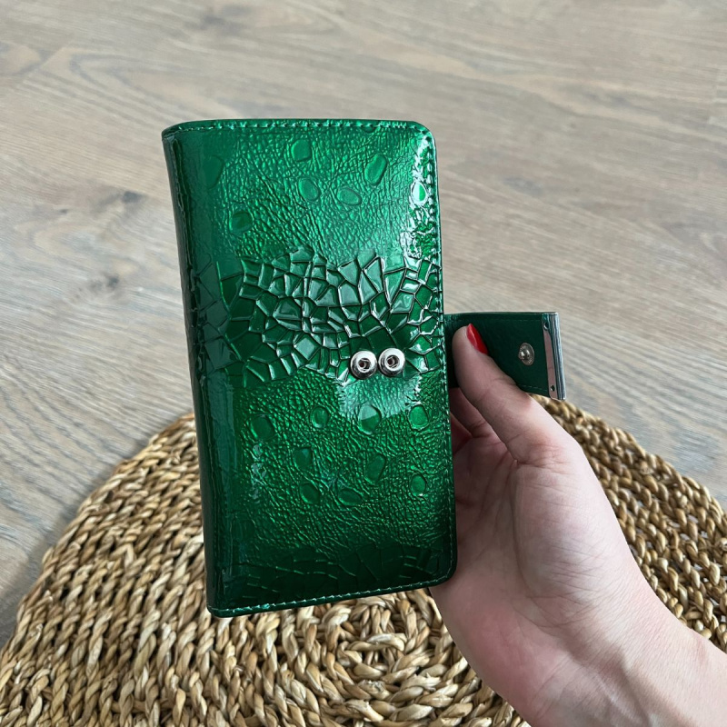 Dámska kožená peňaženka zelená RAVENNA