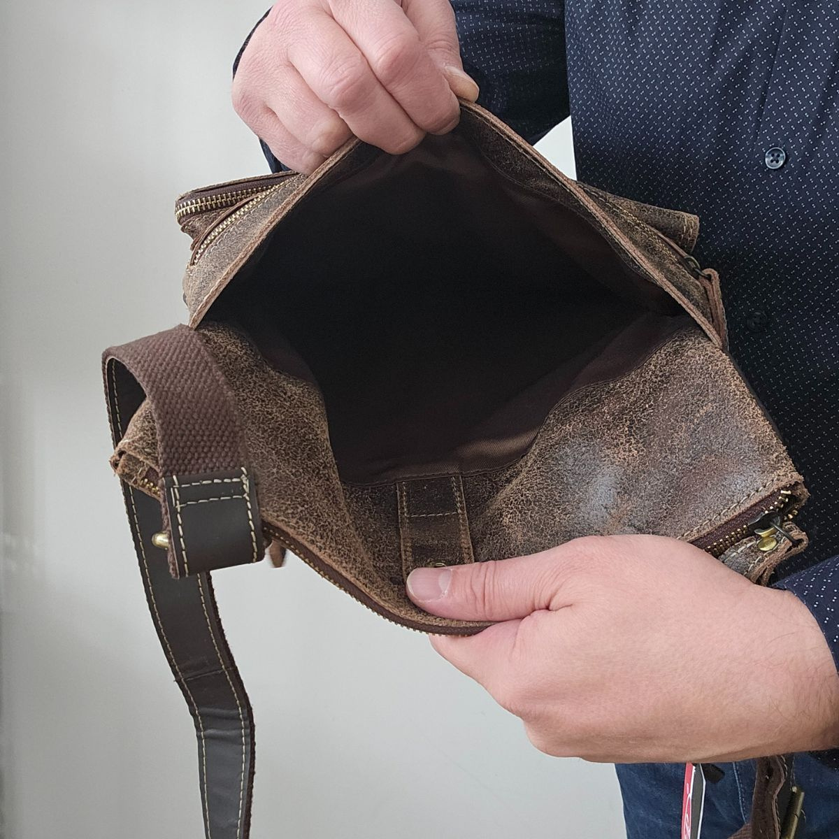 Pánska kožená taška Wild Tiger Perfect