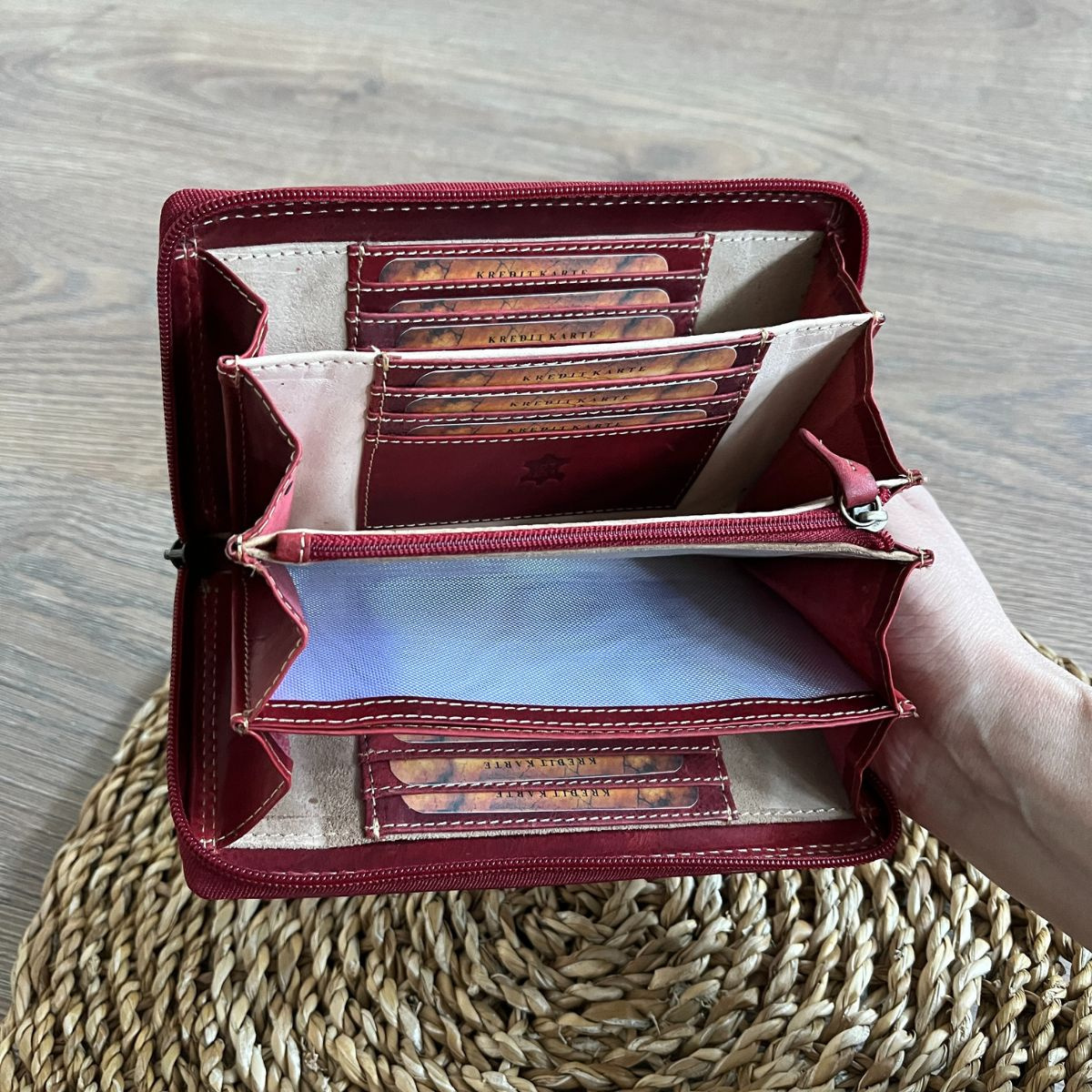 Dámska kožená peňaženka červená NIKITA