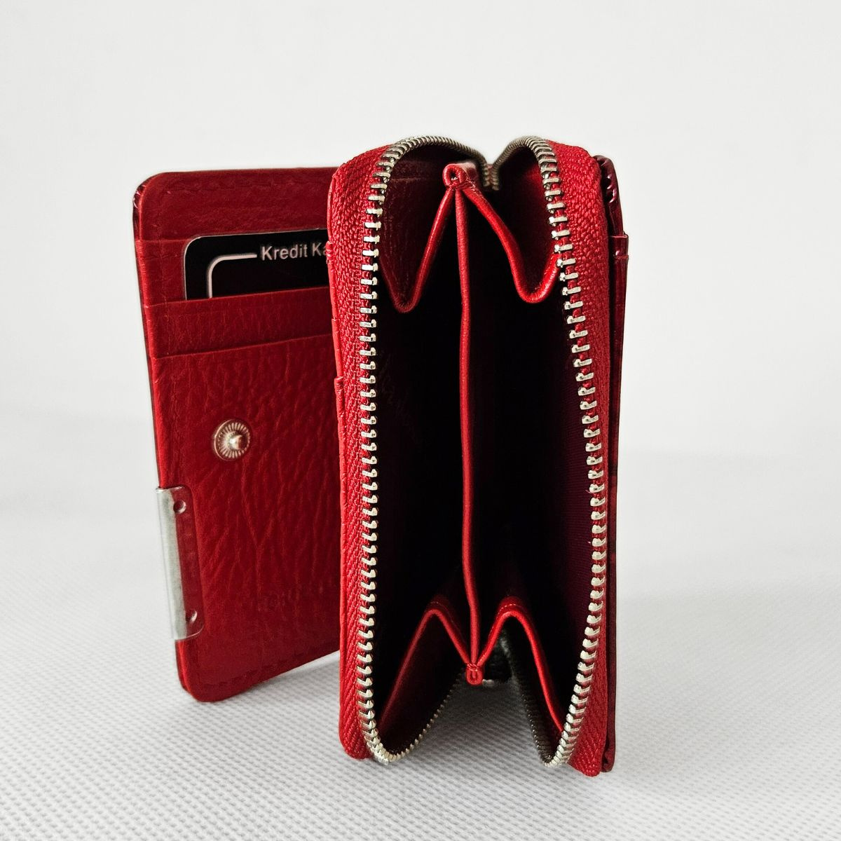 Malá dámska kožená peňaženka červená SCARLETT