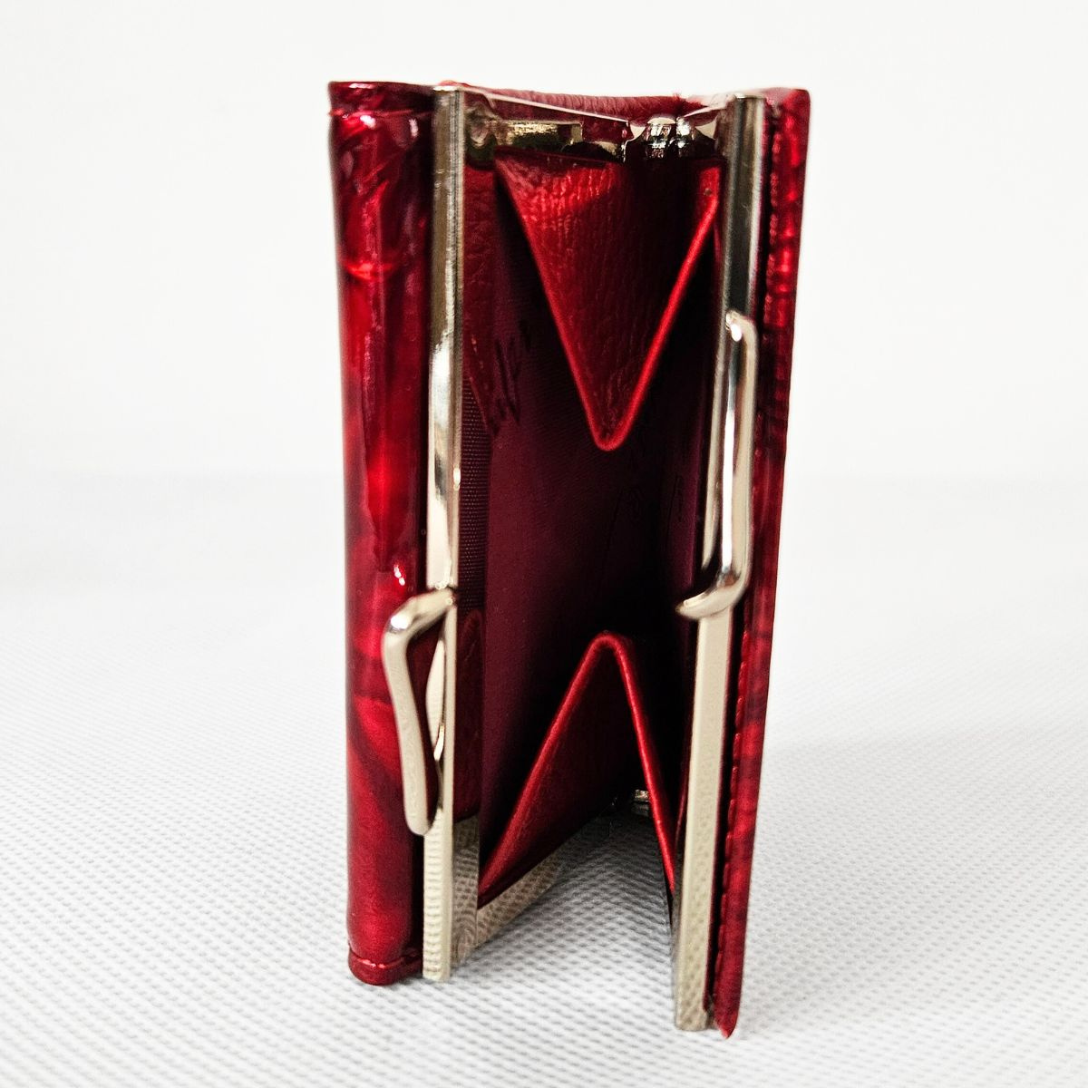 Malá dámska kožená peňaženka červená VIVIENNE