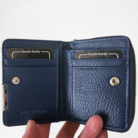 Malá dámska kožená peňaženka modrá SCARLETT