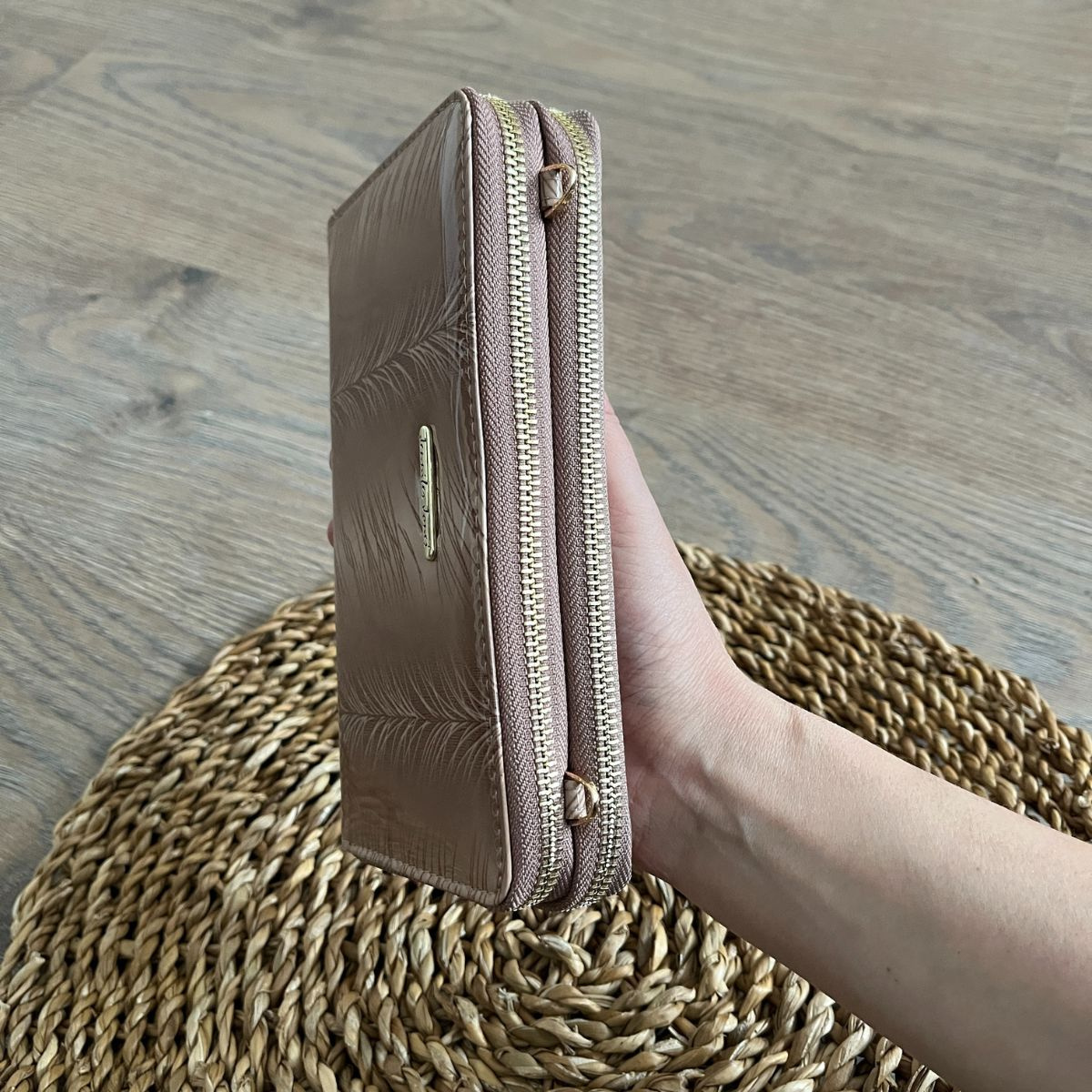 Dámska kožená kabelka-peňaženka béžová KIM