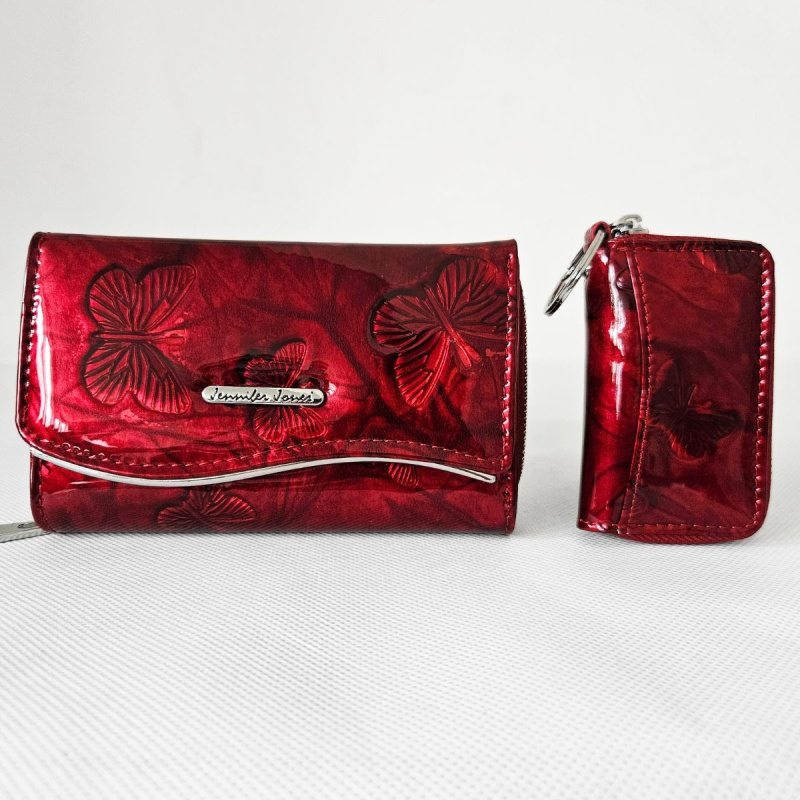 Dámsky set s červenou koženou peňaženkou a kľúčenkou