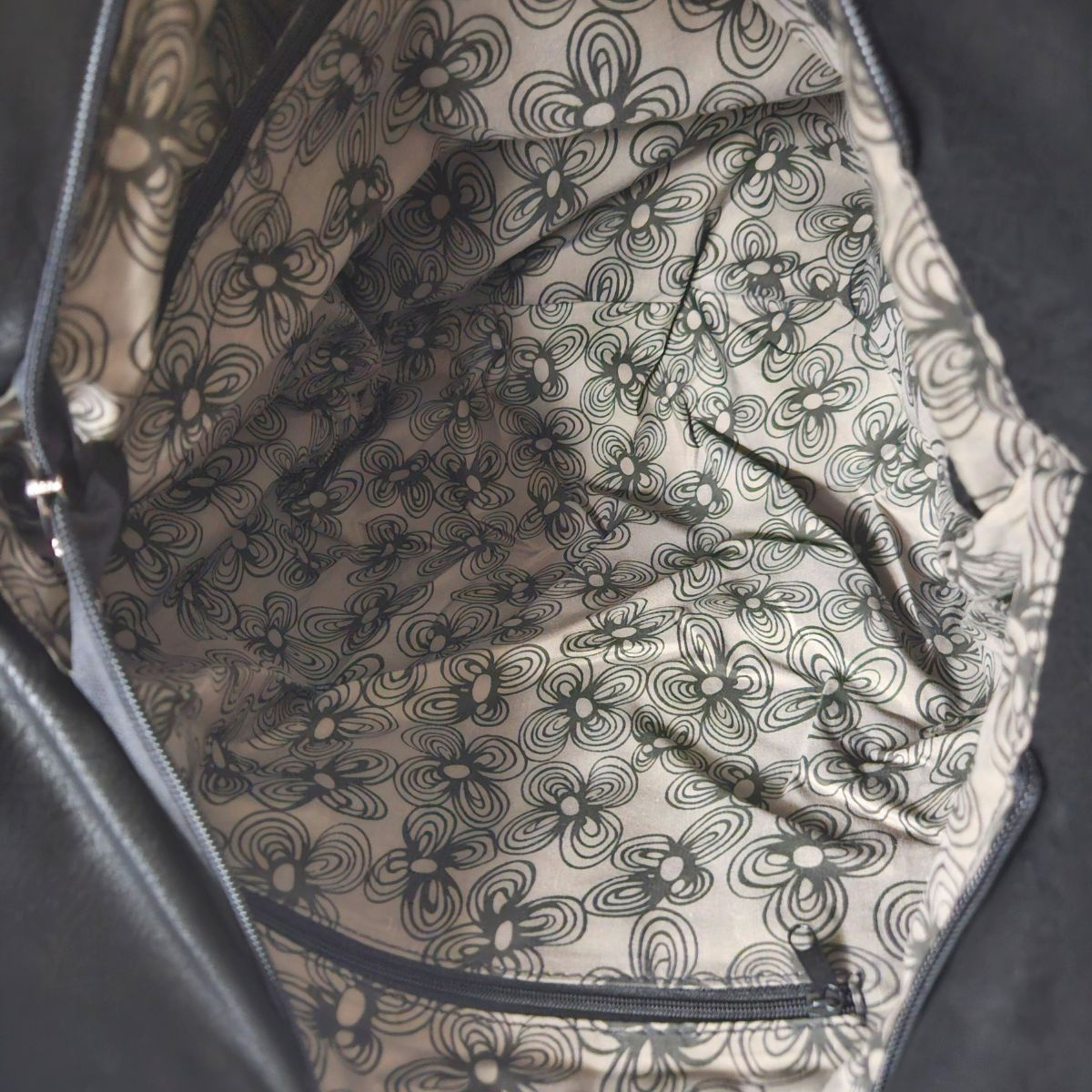 Veľká čierna kabelka na rameno BEXLEY