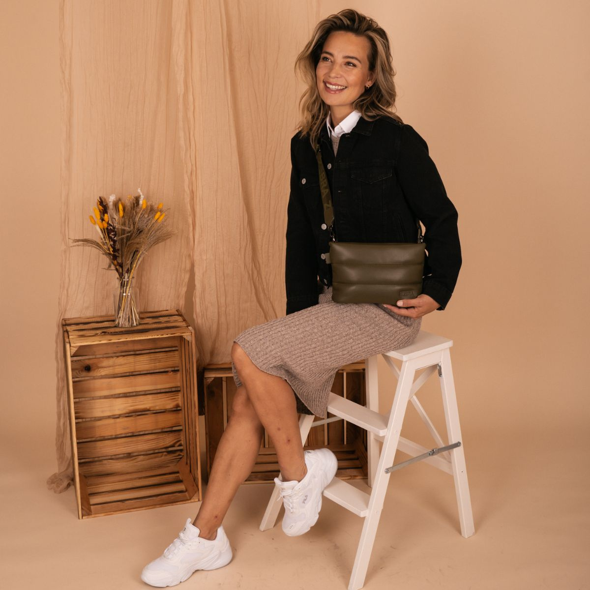 Dámska crossbody kabelka taupe MINETA