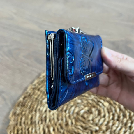 Malá dámska kožená peňaženka modrá VIVIENNE