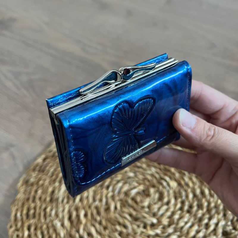 Malá dámska kožená peňaženka modrá VIVIENNE