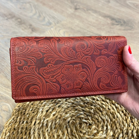 Dámska kožená peňeženka červená s kvetinovým vzorom