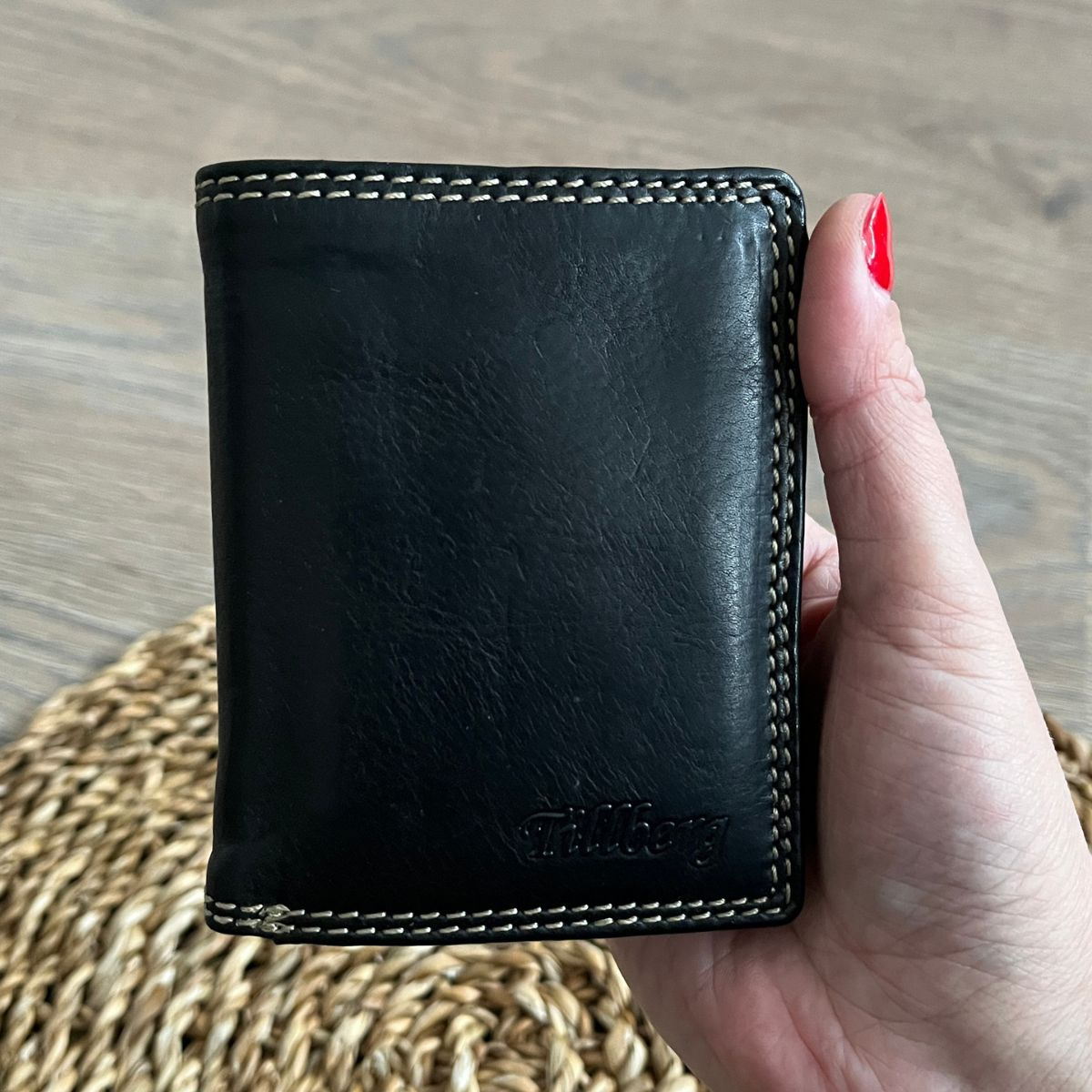 Malá pánska kožená peňaženka čierna