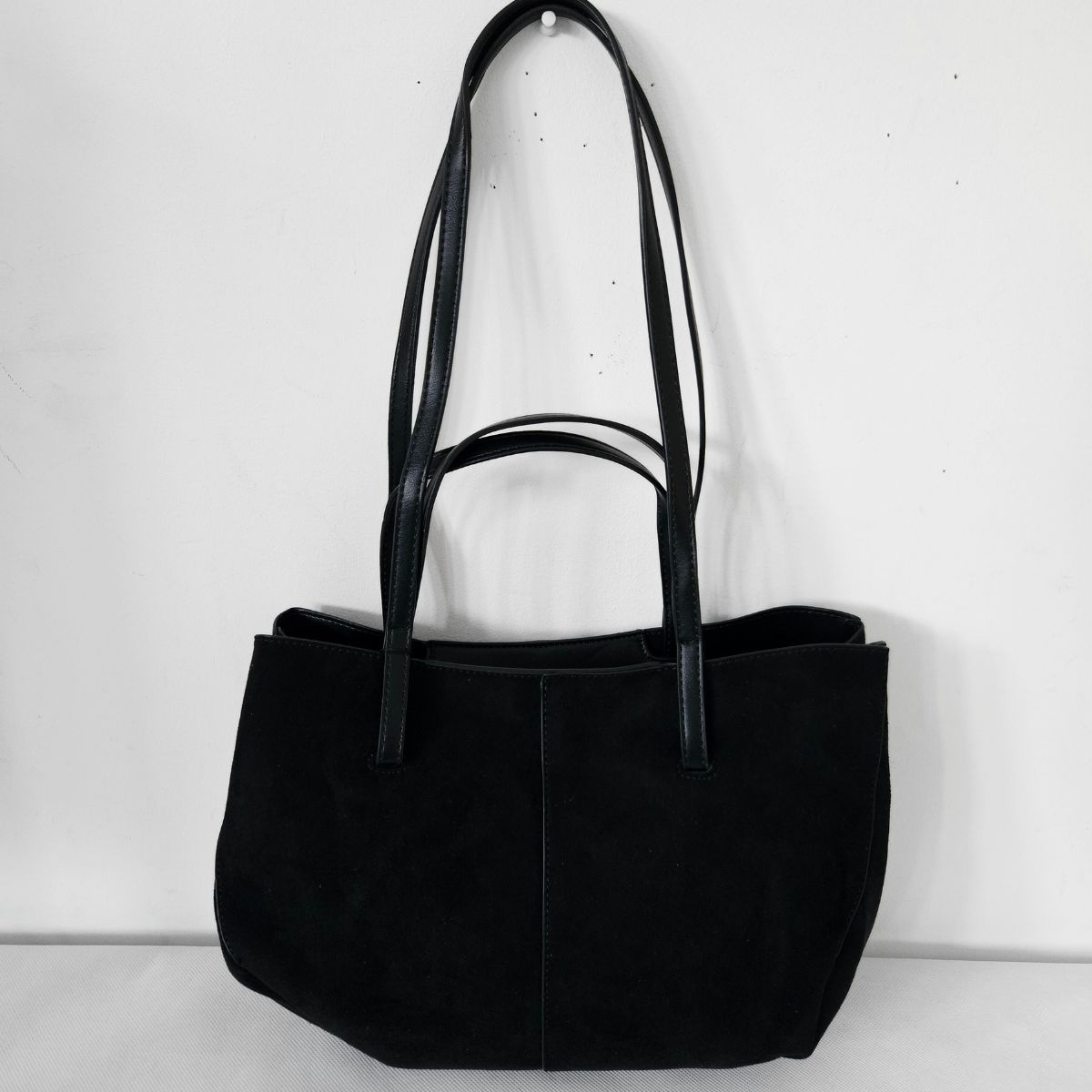 Čierna kabelka na rameno ADALINE