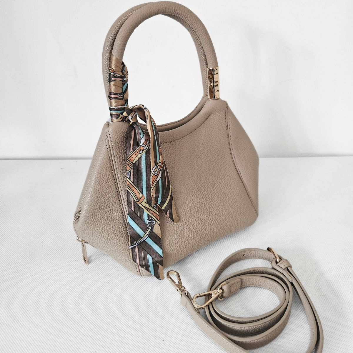 Malá khaki kabelka do ruky MIREN