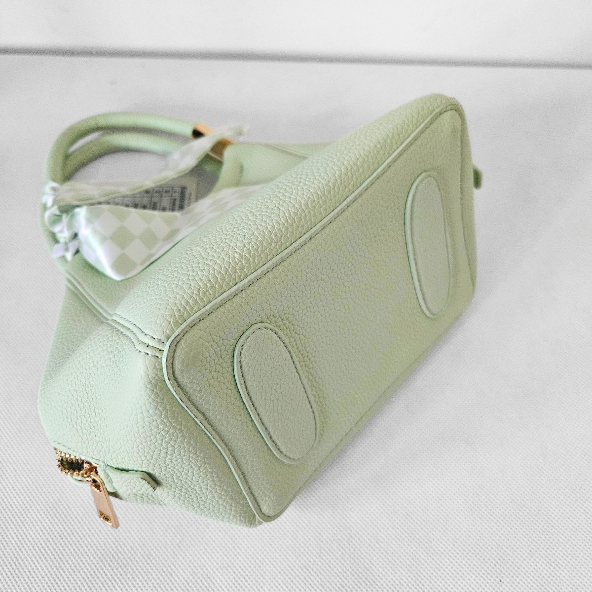 Malá svetlo zelená kabelka do ruky MIREN