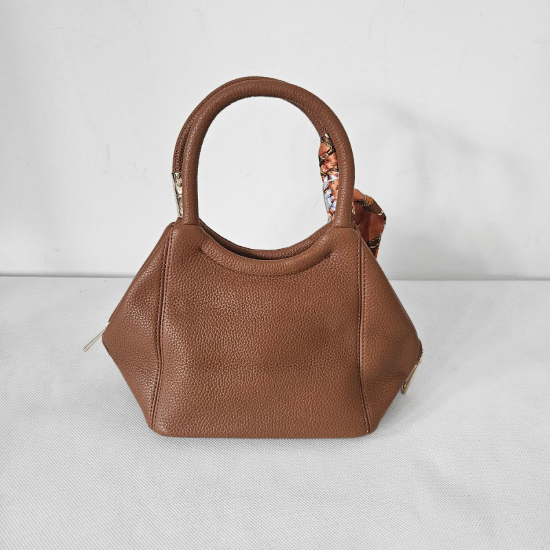 Malá hnedá kabelka do ruky MIREN