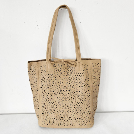 Perforovaná tmavo béžová kabelka OMEGA