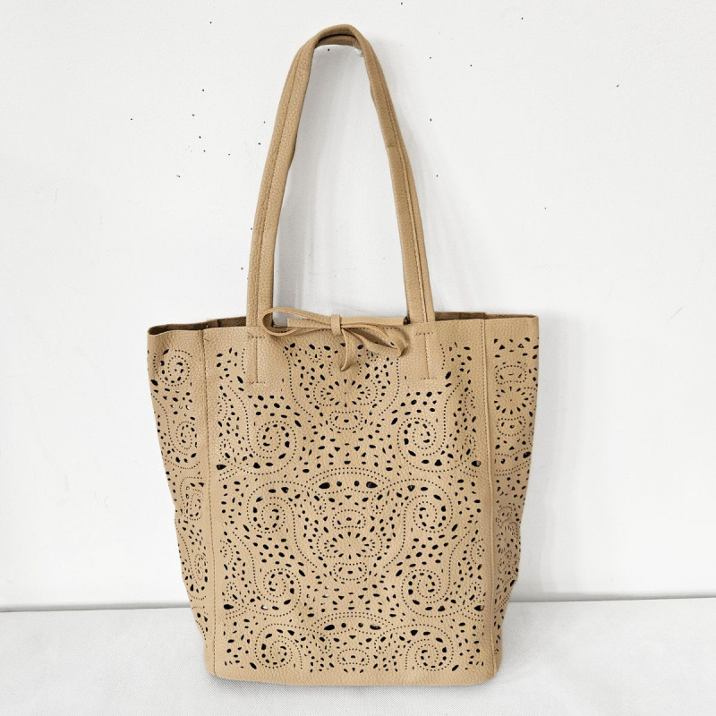 Perforovaná tmavo béžová kabelka OMEGA