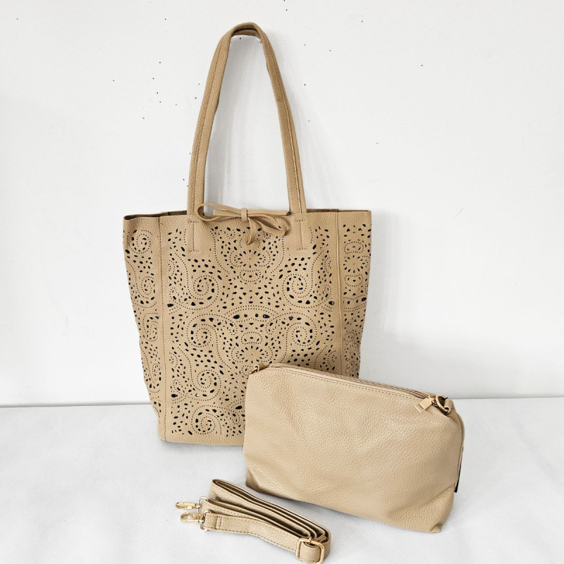 Perforovaná tmavobéžová kabelka OMEGA