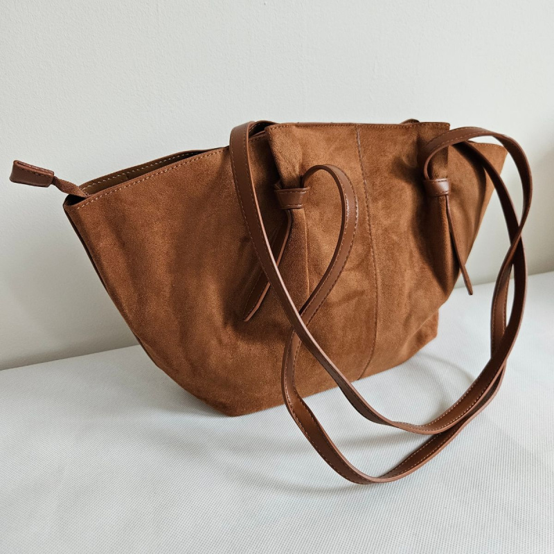 Hnedá eko-semišová kabelka na rameno MIRA - priestranná