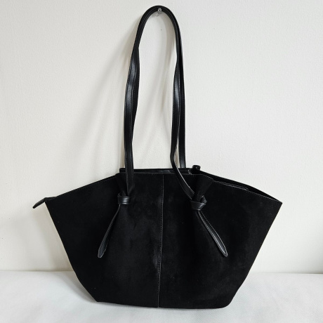 Čierna eko-semišová kabelka na rameno MIRA - priestranná