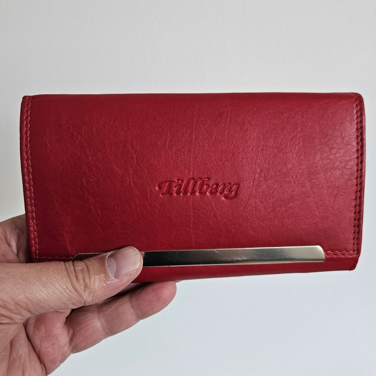 Dámska červená kožená peňaženka SIREN - s RFID ochranou