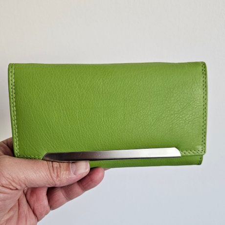 Dámska zelená kožená peňaženka SIREN - s RFID ochranou