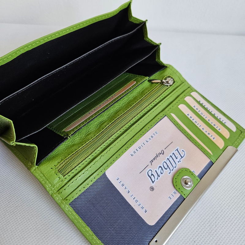 Dámska zelená kožená peňaženka SIREN - s RFID ochranou