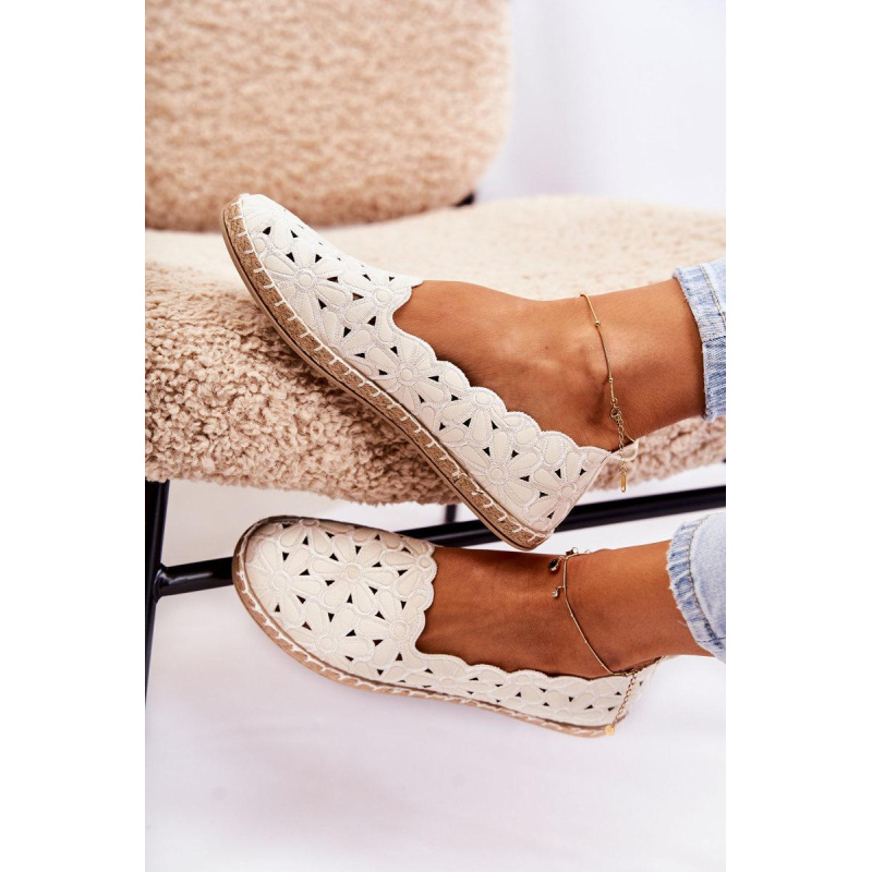 Dámske bielé kvetinové slip-on baleríny Vennice - Biela
