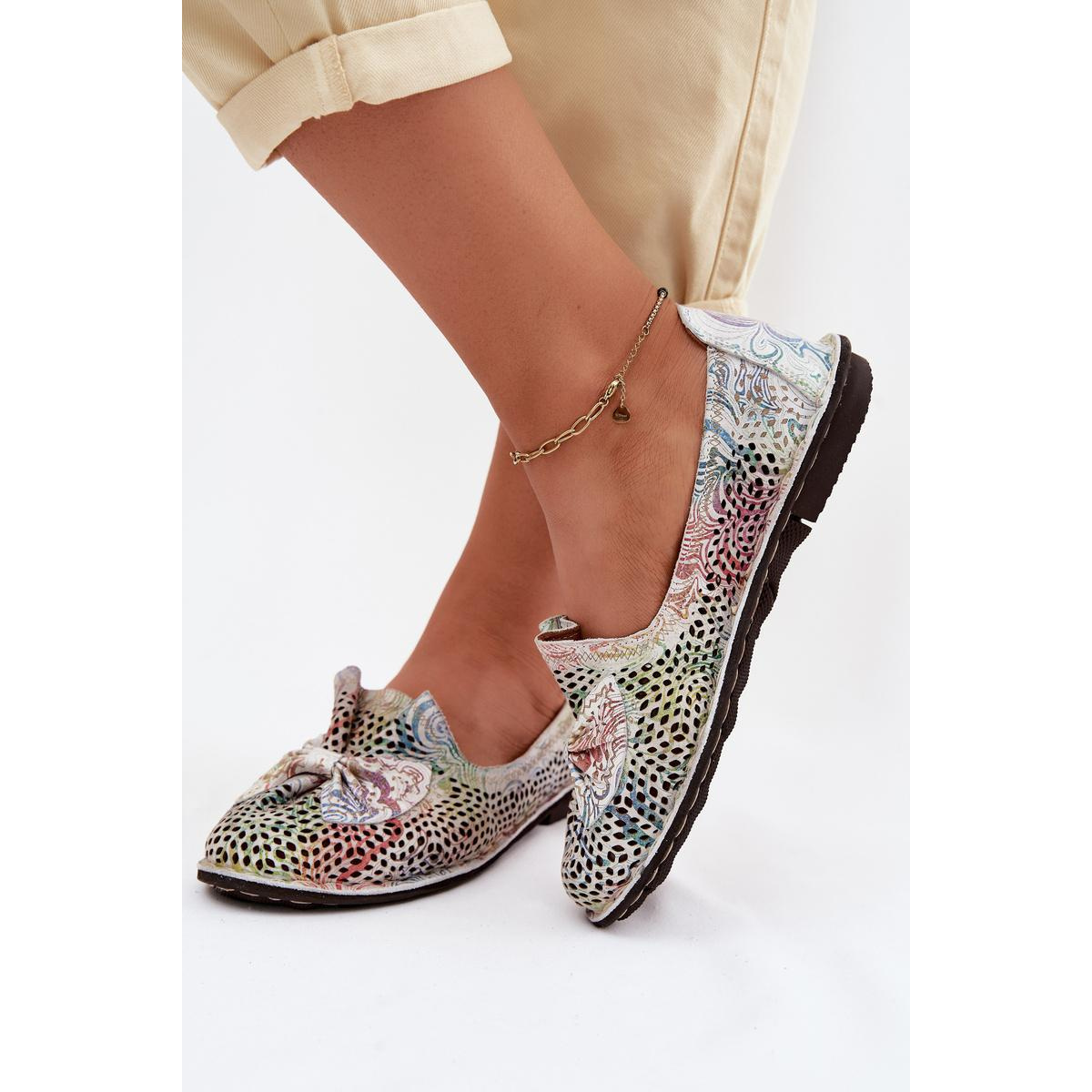 Kožené Ažúrové Balerínky S Mašľou Artiker 58C3481 Multicolor