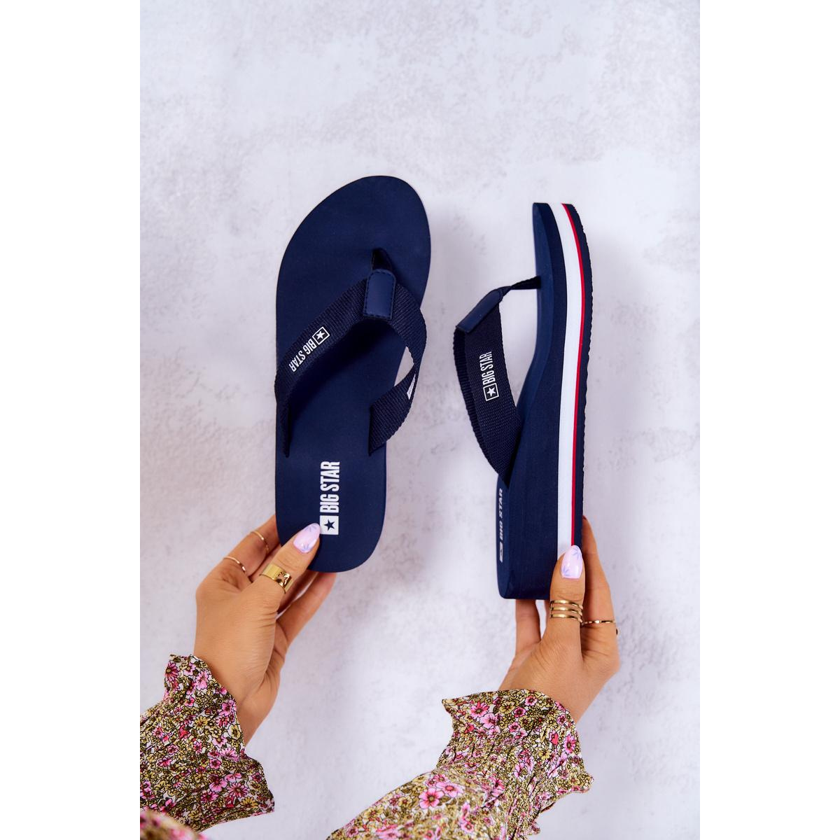 Ženské flip -flops flip -flops on kliny veľká hviezda jj274a331 NAVY BLUE - Modrá