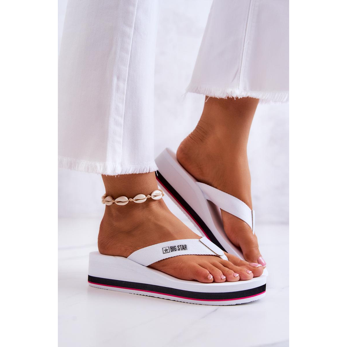 Ženské flip -flops flip -flops on kliny veľká hviezda jj274a333 biela - Biela