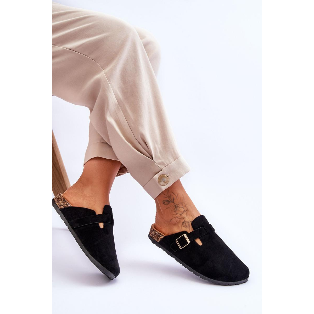 Suede Flip Flop na korkovej plošine čierna Vellma - Čierna
