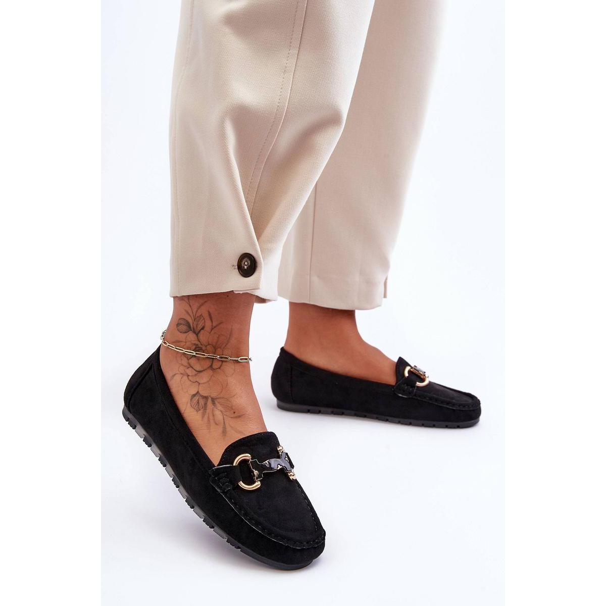 Dámske semišové mokasíny s ornamentom Black Dionira - Čierna